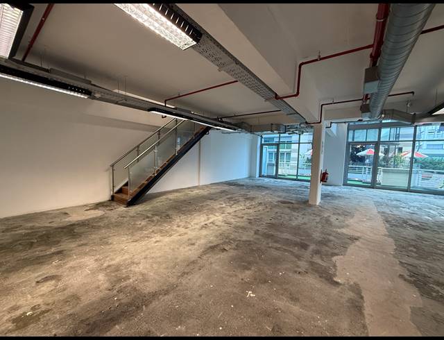 1,305M² OFFICE TO LET IN ROSEBANK